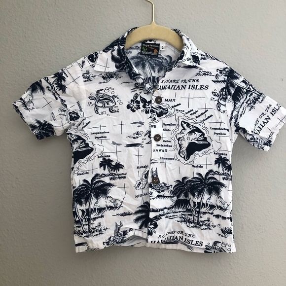 ALOHA FASHION Hawaiian Button Front Shirt - Picture 1 of 13